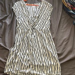 Cupshe dress. Size Large. White dress with black stripes